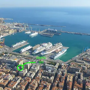 *** Bed & Breakfast La Finestra Sul Porto Italy