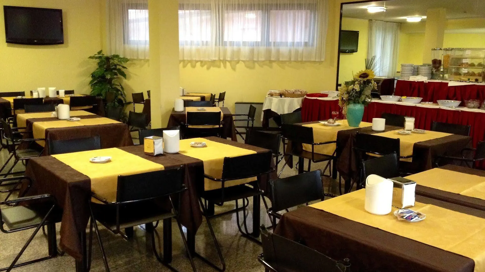 Hotel Motel Europa Ossona 4*,