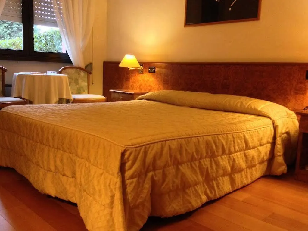 Hotel Motel Europa Ossona